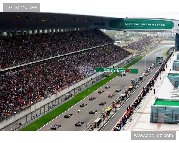 F1新赛季动态汇总车队阵容调整与冠军争夺前景解析赛历变化规则升级看点