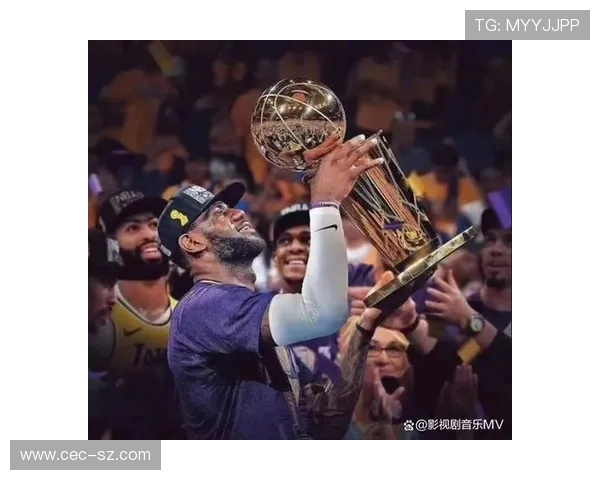 湖人队签约新援加强阵容 詹姆斯与浓眉组合再度冲击总冠军 湖人队签约新援加强阵容 詹姆斯与浓眉组合再度冲击总冠军