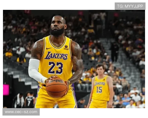 詹姆斯领衔湖人强势复苏 赛季前景引发球迷热议